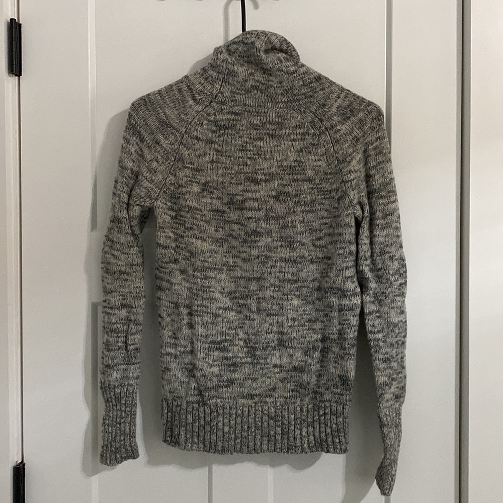 LIKE NEW Athleta Cowl Neck Merino Wool sweater - Picture 3 of 5